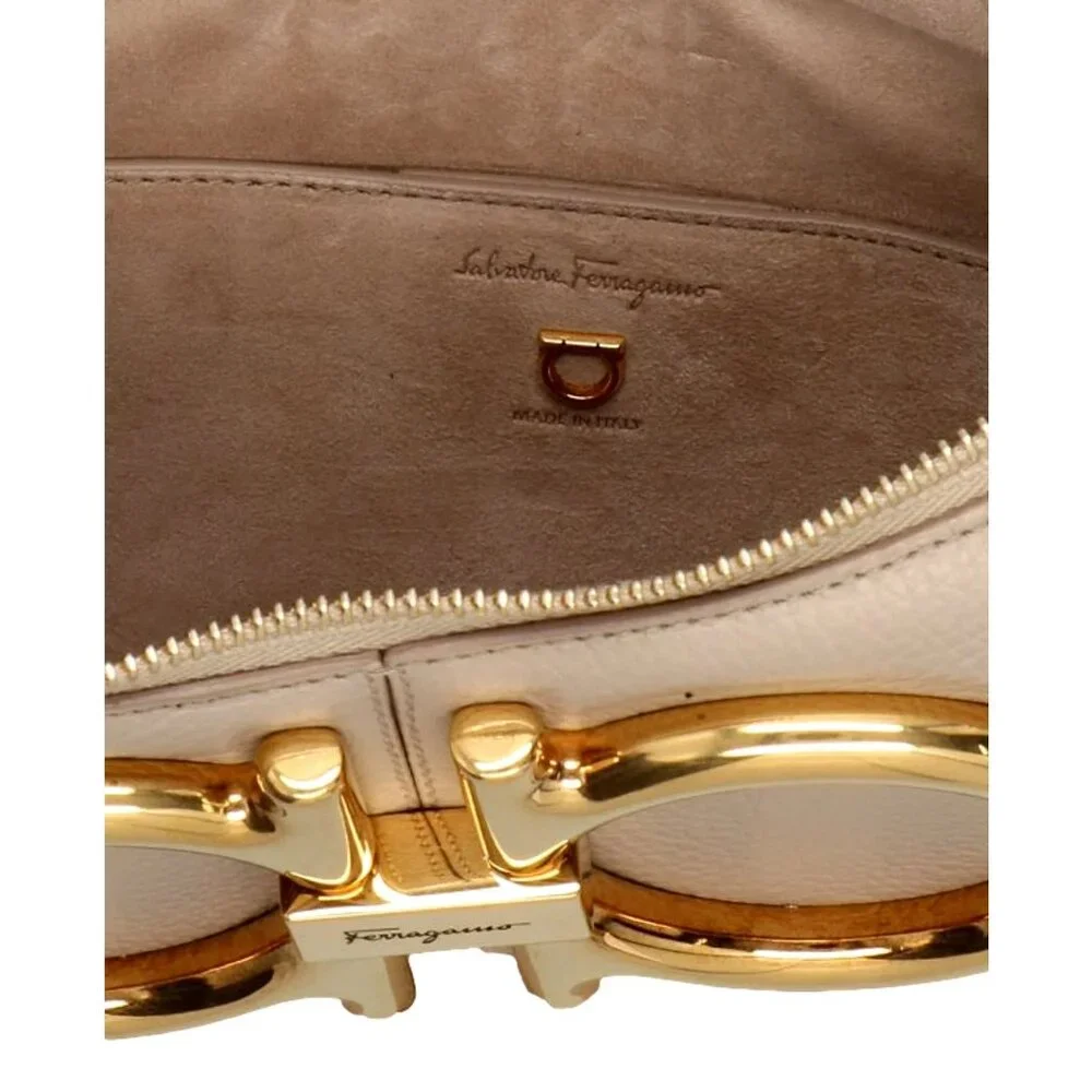 Beige Calfskin Daino Maxi Hobo Shoulder Bag - Picture 4 of 4